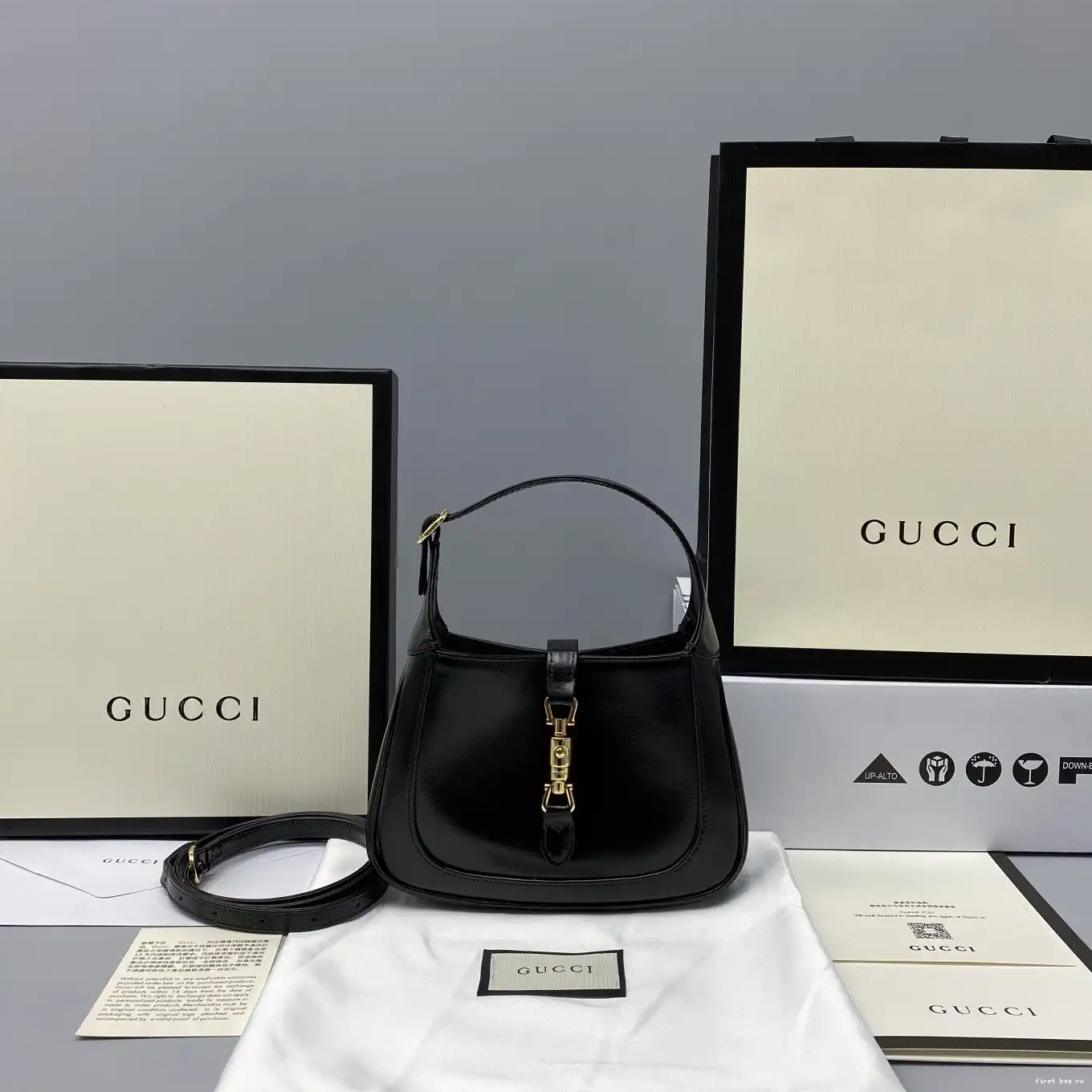 First bag ru GUCCI hobo mini bag Jackie 1961 0605